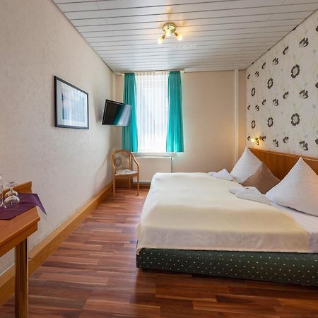 Landhotel Zum Niestetal Ngoại thất bức ảnh